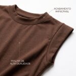 Brown_mini_dress_close-up_20261021203121