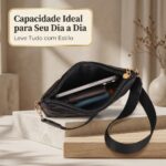 Handbag_displaying_internal_belo…_20261022202623