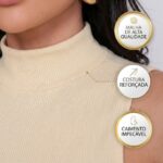 Macro_photography_of_turtleneck_…_20261022210853