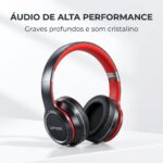 Red_and_black_headphones_displayed_20261018165810